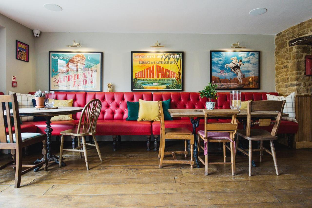 The George Inn Barford St Michael Bagian luar foto The interior of the restaurant