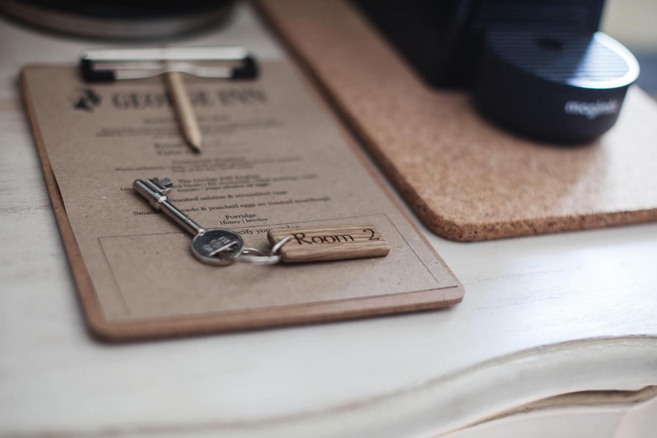 The George Inn Barford St Michael Bagian luar foto A room key