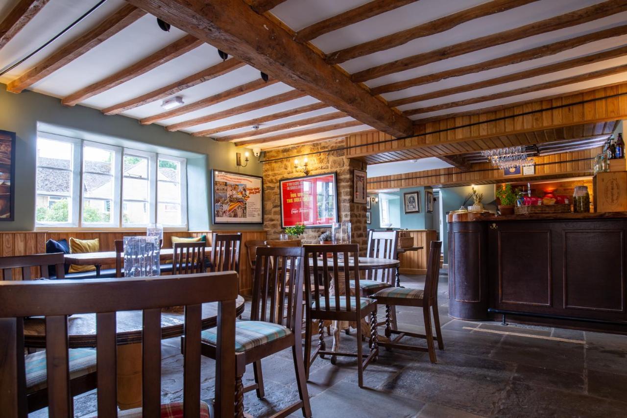 The George Inn Barford St Michael Bagian luar foto The interior of the pub