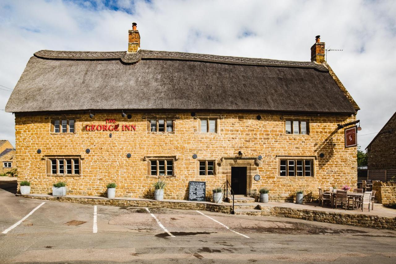The George Inn Barford St Michael Bagian luar foto The George Inn, Great Brington