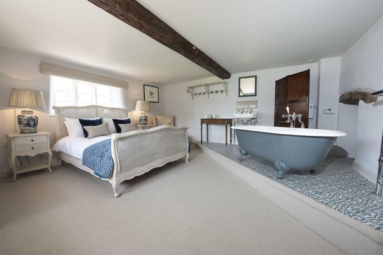 The George Inn Barford St Michael Bagian luar foto The Old Mill, East Sussex